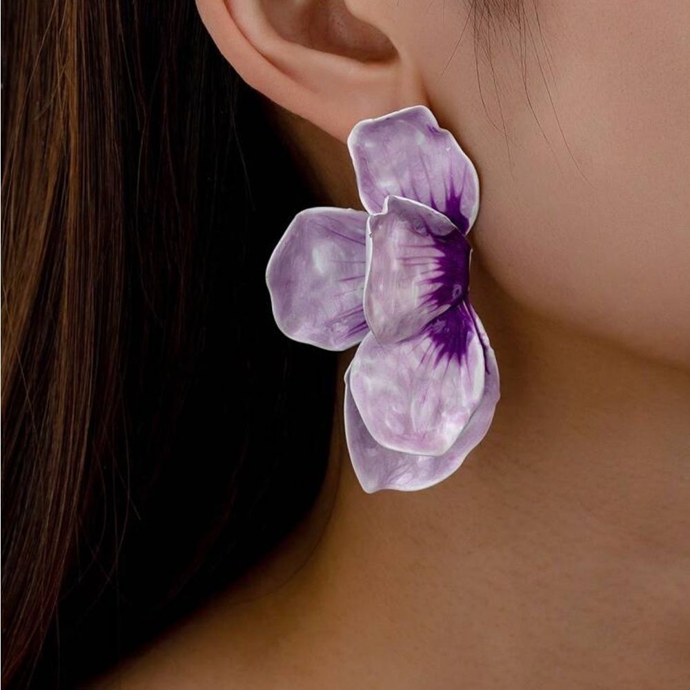 Zara Purple Floral Earrings